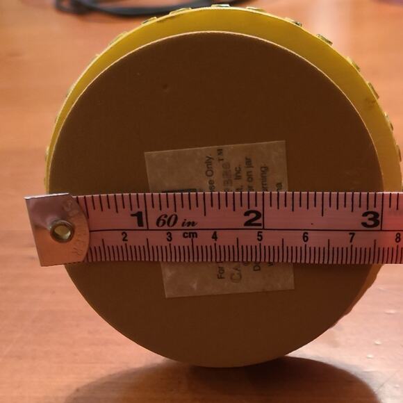 Humming Book Our America Figurine Decorative Ceramic Candle Topper 5 inches - Picture 6 of 6